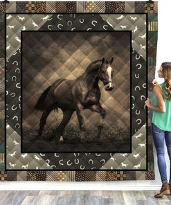 Horse Quilt Bedding Set Blanket - Perfect for Bedroom Decoration and Family Gifts