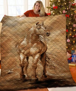Horse Themed Quilt Bedding Set with Personalized Pillowcases - Perfect for Family Gifts