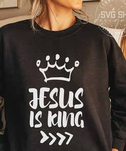 Jesus Is King Religious T-Shirt with Christian Art Design