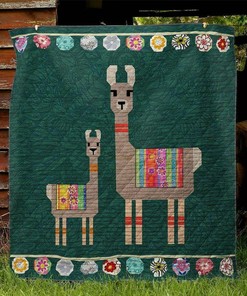 Llama Personalized Quilt Bedding Set Blanket for Bedroom Decor and Family Gifts