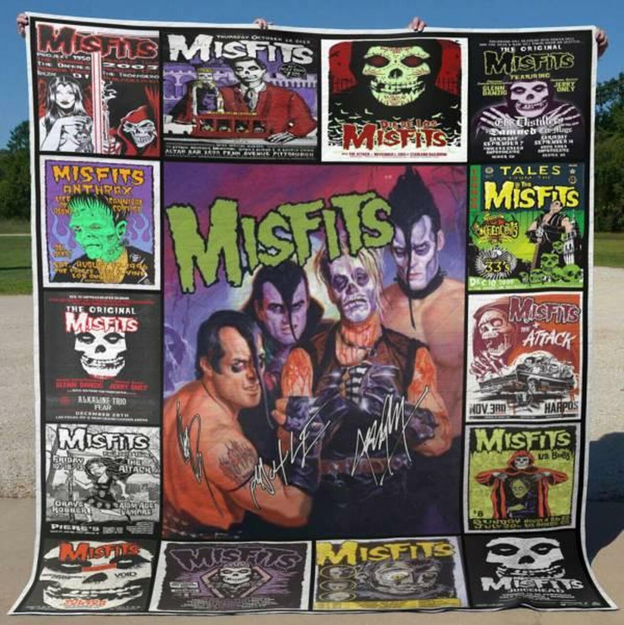 Misfits Personalized Quilt Bedding Set for Home Decoration and Family Gifts