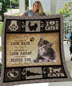 Out Of This World Cat Blanket Quilt Set for Cozy Home Decoration - Gifts for Family