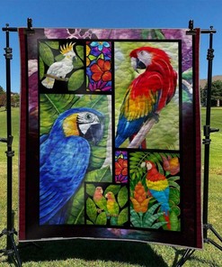 Parrot Personalized Quilt Bedding Set for Bedroom Decor and Family Gifts