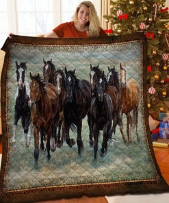 Personalize Your Bedroom Decor with a Custom Horse Quilt Bedding Set, Ideal for Family Gifts