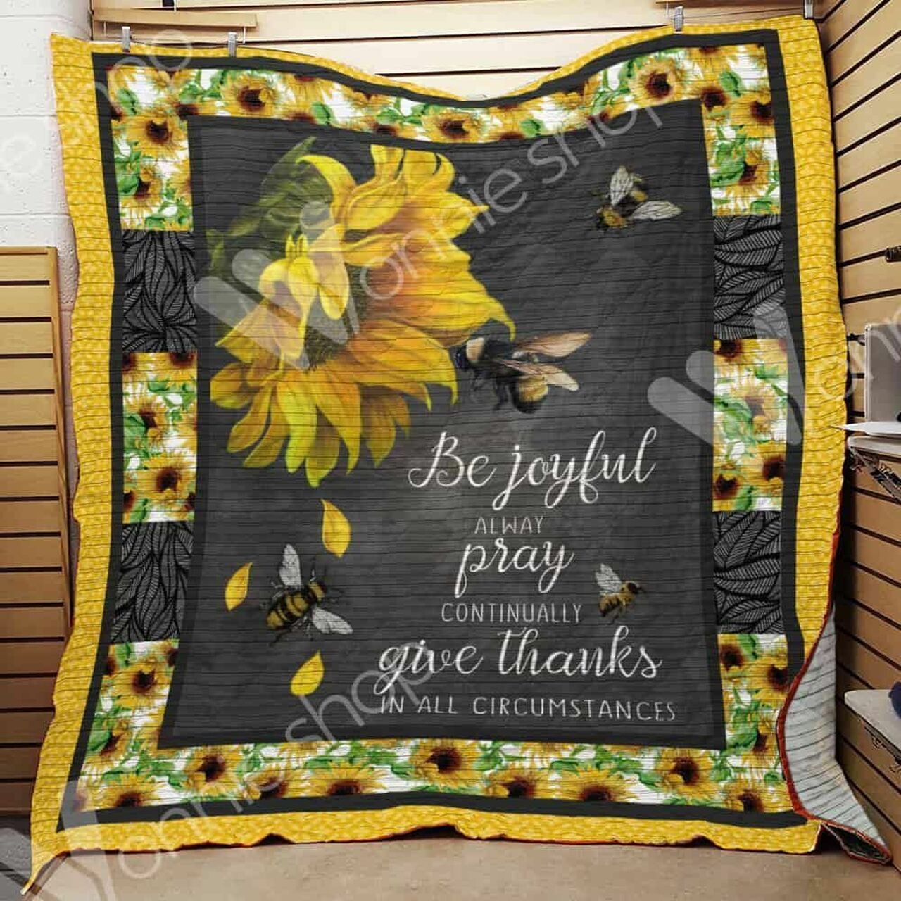 Personalized Bee Quilted Bedding Set with Custom Name for Home Decor
