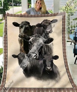 Personalized Black Angus Cows Quilt Bedding Set - Great for Bedroom Decor and Family Gifts