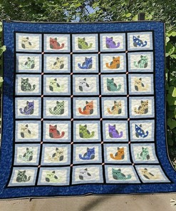 Personalized Cat Quilt Bedding Set with Cute Face, Perfect for Bedroom Decor and Family Gifts