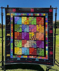 Personalized Cat Quilted Bedding Set with Matching Pillowcases for Family Gifts