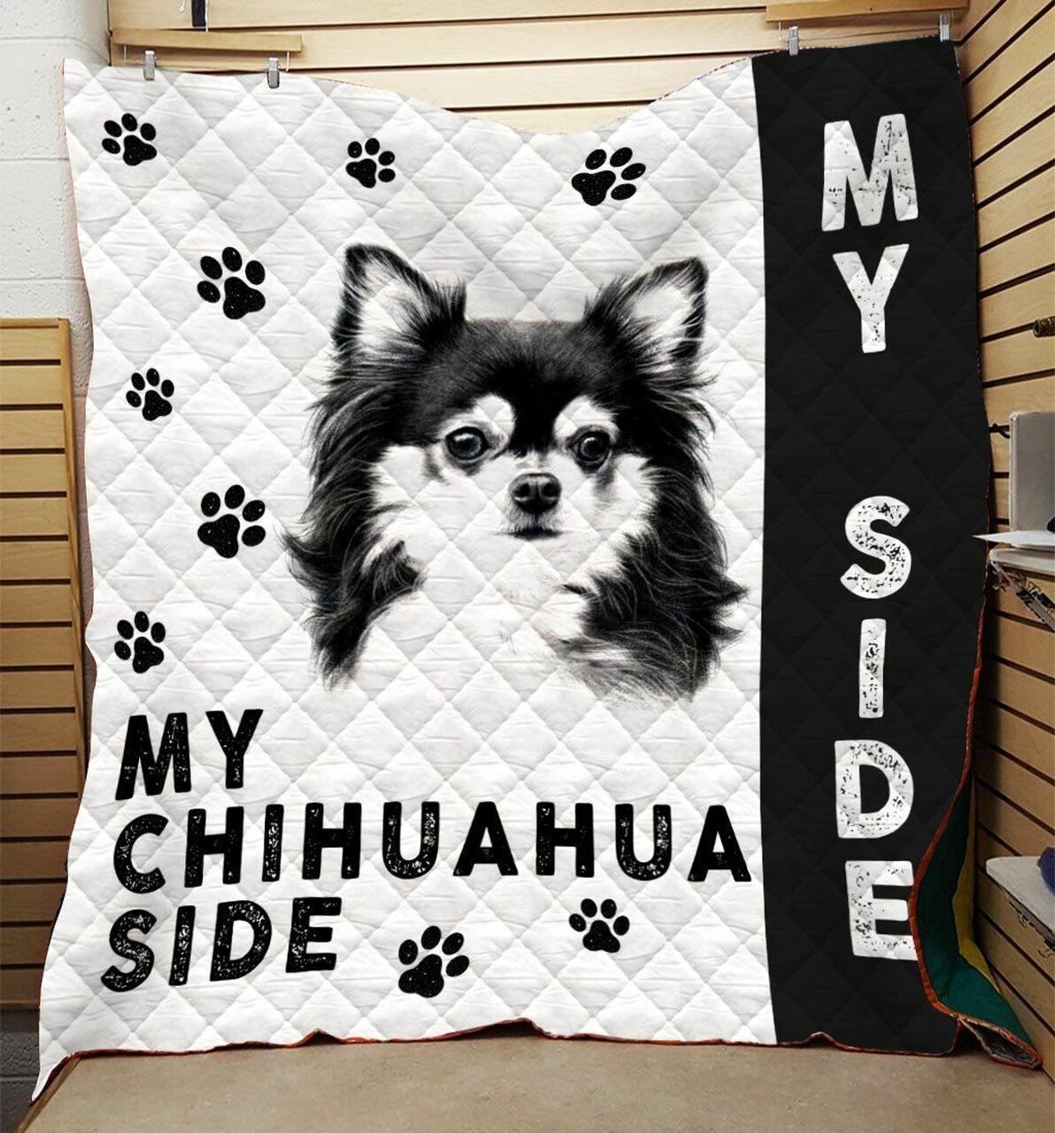 Personalized Chihuahua Quilt Bedding Set with Name, Ideal for Home Decoration and Family Gifts