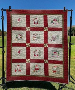 Personalized Christmas Bedding Set, Perfect for Bedroom Decor and Family Gifts