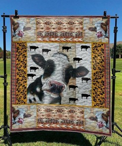 Personalized Cow Quilt Bedding Set with Cow Spots, Great for Bedroom Decoration and Family Gifts