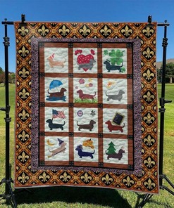 Personalized Dachshund Dog Quilt Bedding Set for Dog Lovers