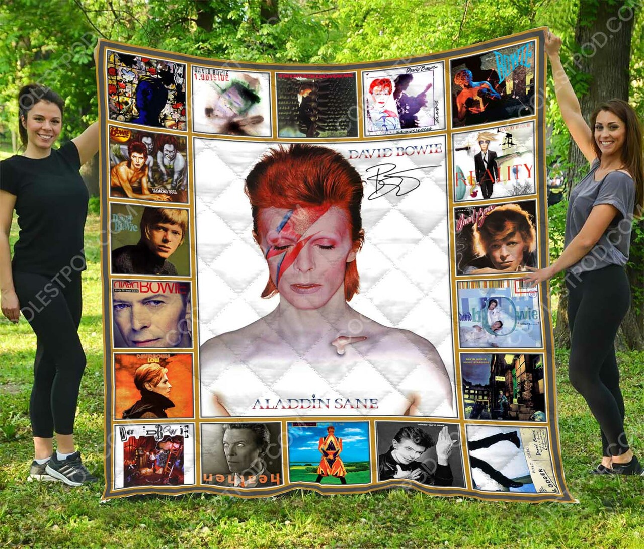 Personalized David Bowie Quilt Bedding Set with Year, Great for Bedroom Decoration and Family Gifts