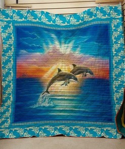 Personalized Dolphin Quilt Bed Set Blanket for Home Decor, Picnic, and Gifts for Family