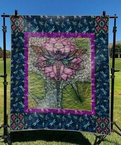 Personalized Dragonfly Bedding Set, Perfect for Bedroom Decor and Family Gifts