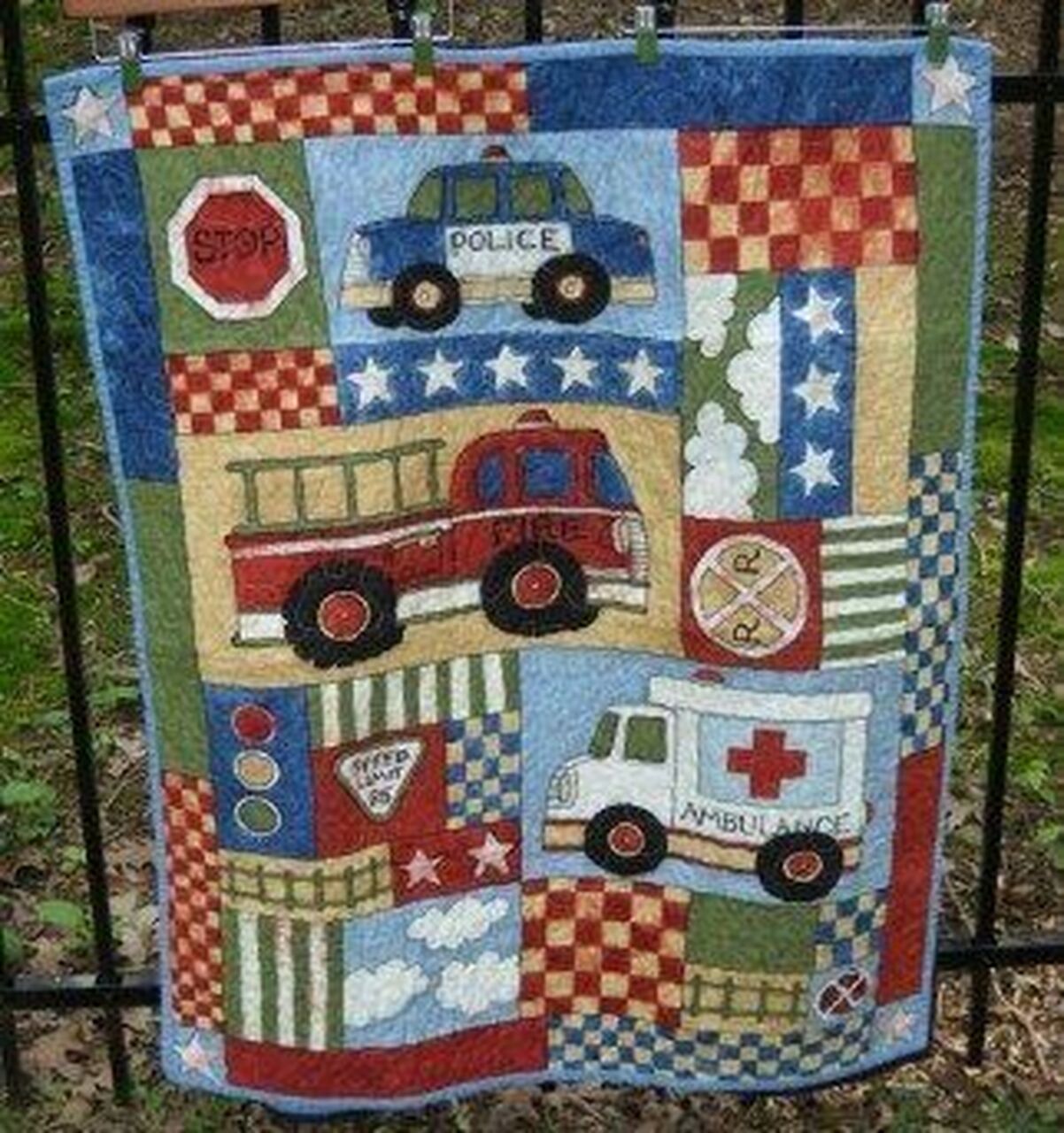 Personalized Emergency Car Quilt Bedding Set - Suitable for Home Decoration and Picnic