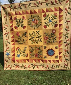 Personalized Flower Garden Quilt Bedding Set for Bedroom Decor and Family Gifts