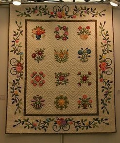 Personalized Flower Pots Quilt Bedding Set Blanket - Great for Home Decor and Family Gifts