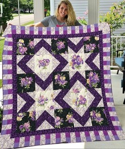 Personalized Flower Quilt Bedding Set for Family Reunions and Gatherings
