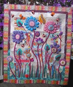 Personalized Flower Quilt Blanket and Bedding Set for Family Names and Quotes