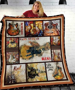 Personalized Guitar Quilt Bedding Set with Pillowcases for Bedroom Decor and Family Gifts