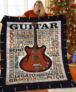Personalized Guitar Quilt Set with 2 Pillowcases - Ideal Gift for Music Fans