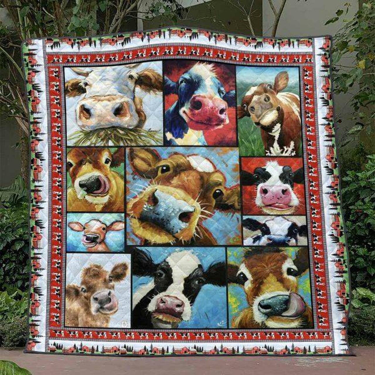 Personalized Hello Friends Quilt Bedding Set - Ideal for Home Decor