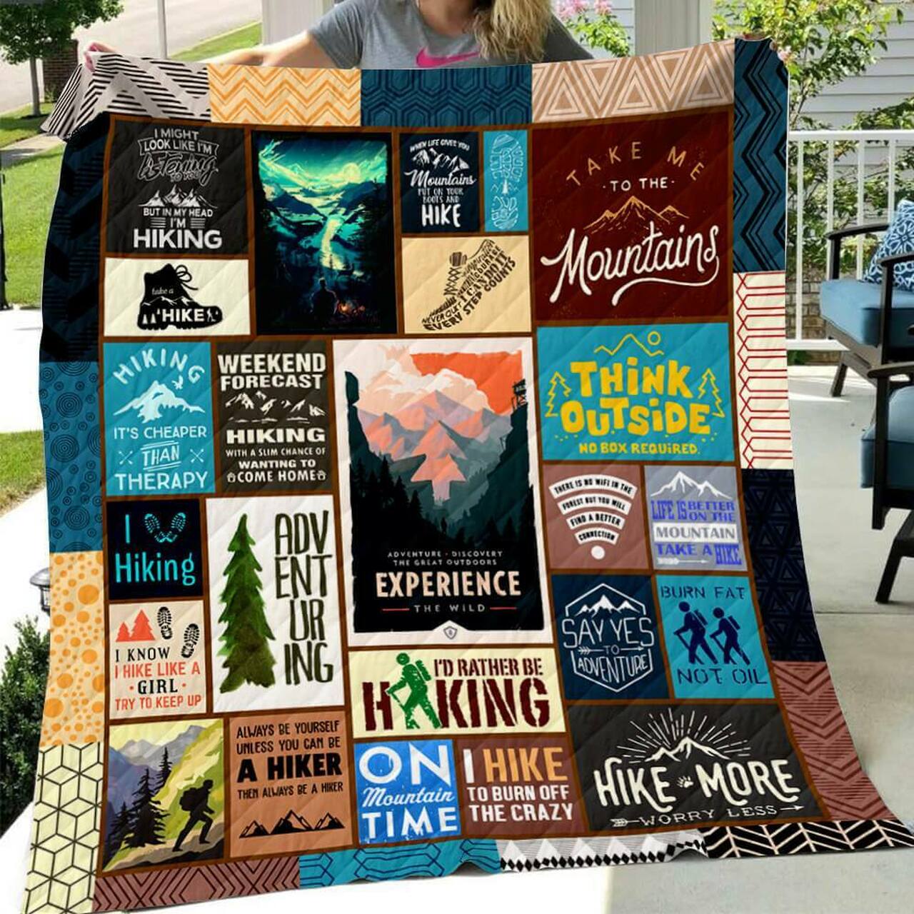 Personalized Hiking Art Quilt Bedding Set - Great for Bedroom Decoration and Family Gifts