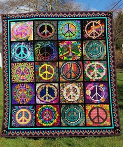 Personalized Hippie Quilt Bedding Set Blanket - Perfect Gifts for Family and Bedroom Decor
