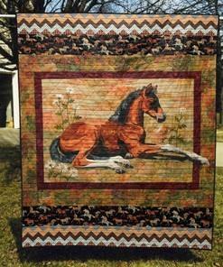 Personalized Horse Bedding Set, Ideal for Horse Enthusiasts and Equestrians