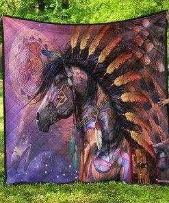 Personalized Horse Quilt Bedding Set for a Cozy and Unique Bedroom Decor, Great for Gifts