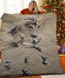 Personalized Horse Quilt Blanket and Bedding Set, Ideal for Creating a Cozy and Inviting Home
