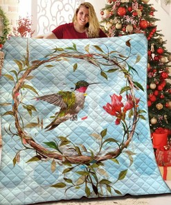 Personalized Hummingbird Quilt Beddign Set Blanket - Perfect for Bedroom Decor and Family Gifts