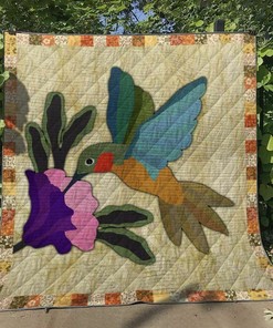 Personalized Hummingbird Quilt Bedding Set for Home Decoration