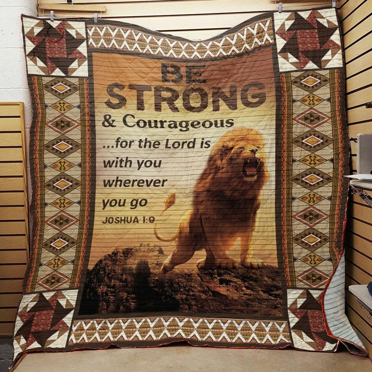 Personalized Lion Quilt Bedding Set Bedroom Decor, Gifts for Family