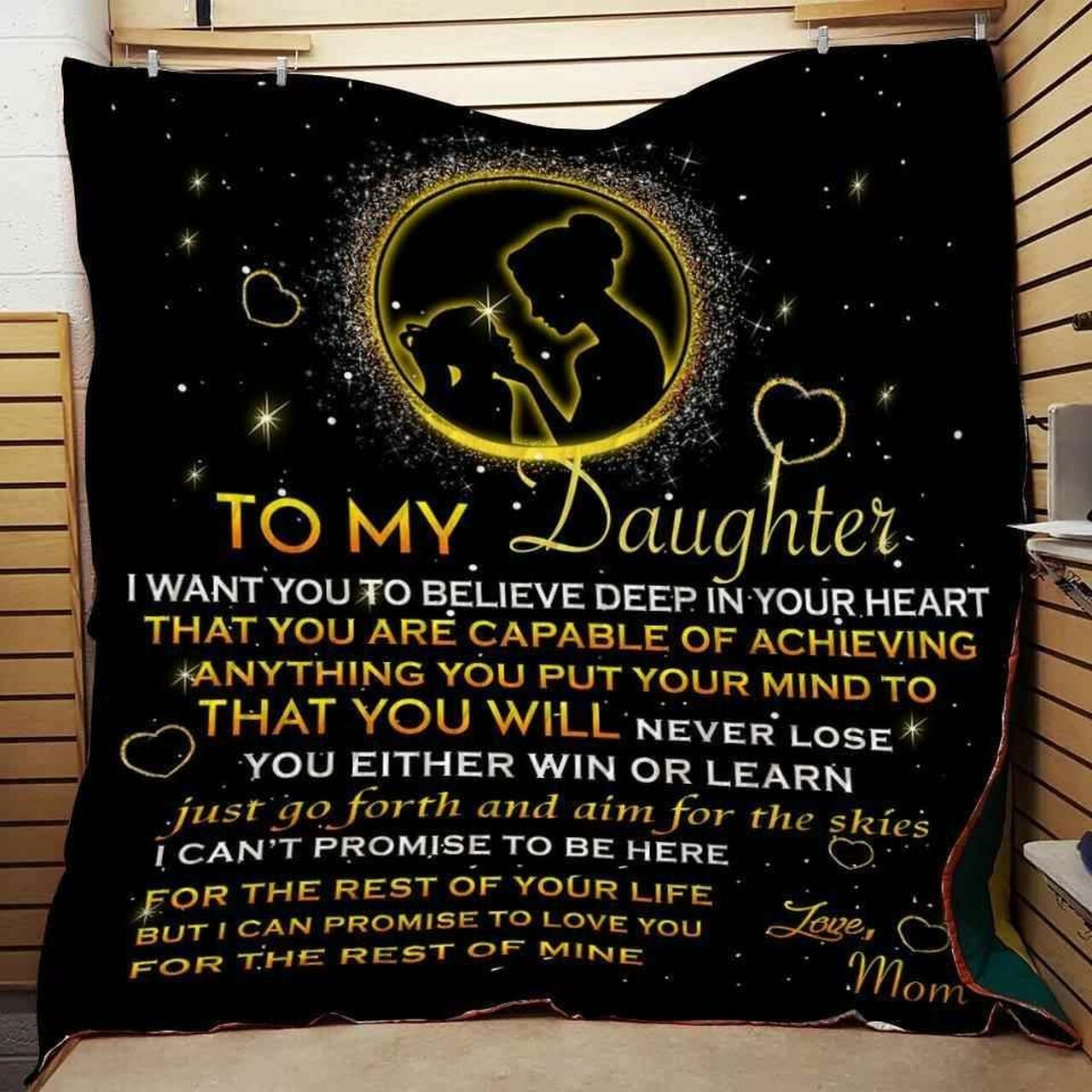 Personalized Mom To Daughter Never Lose Quilt Bedding Set, Home Decor & Family Gifts