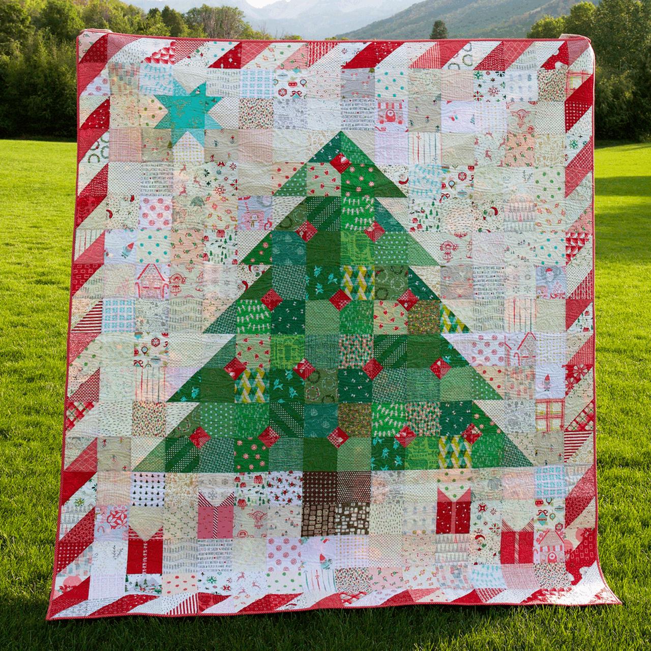 Personalized Pattern EE Quilt Bedding Set - Great for Bedroom Decoration and Family Gifts