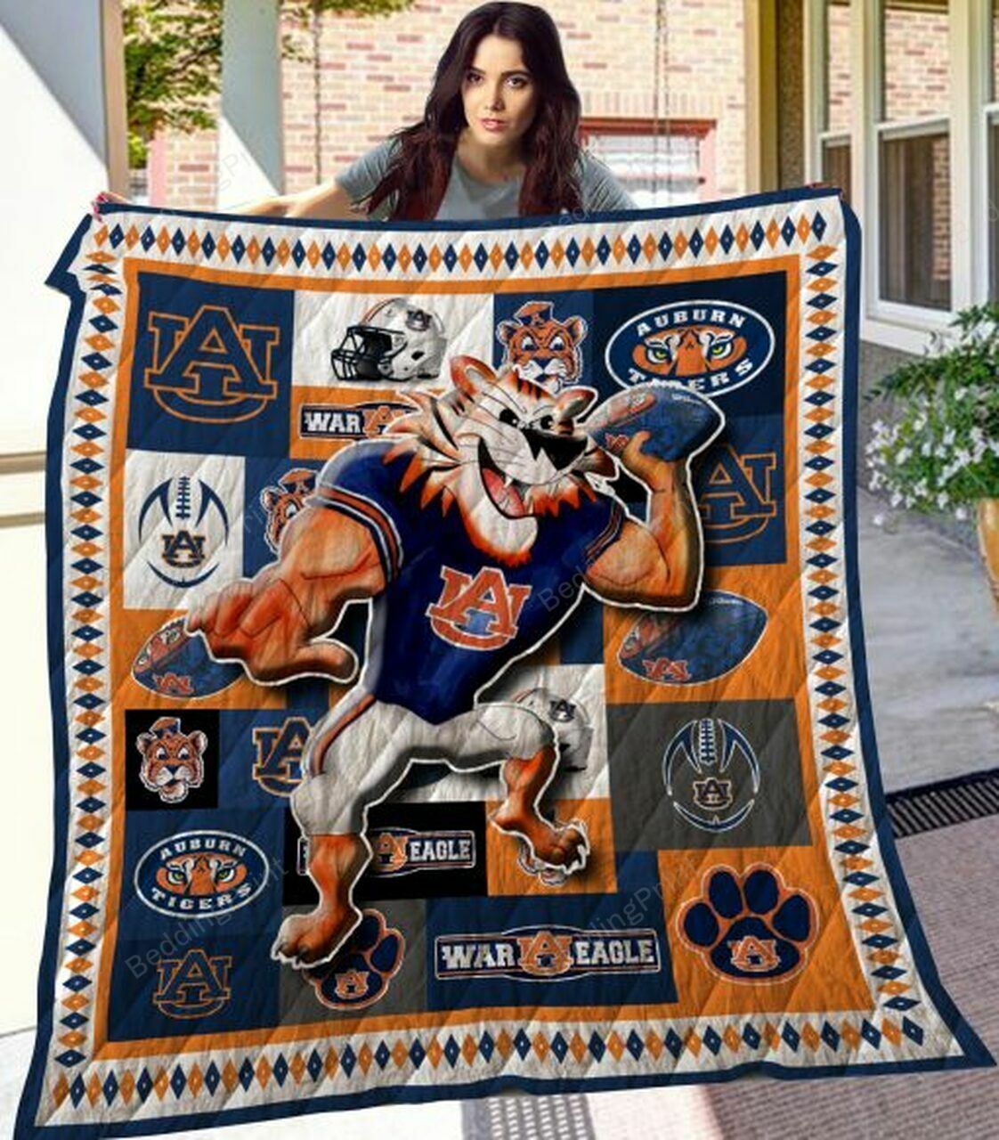 Personalized Quilt Blanket Bedding Set with Auburn Tigers Design for Home Decoration and Family Gifts