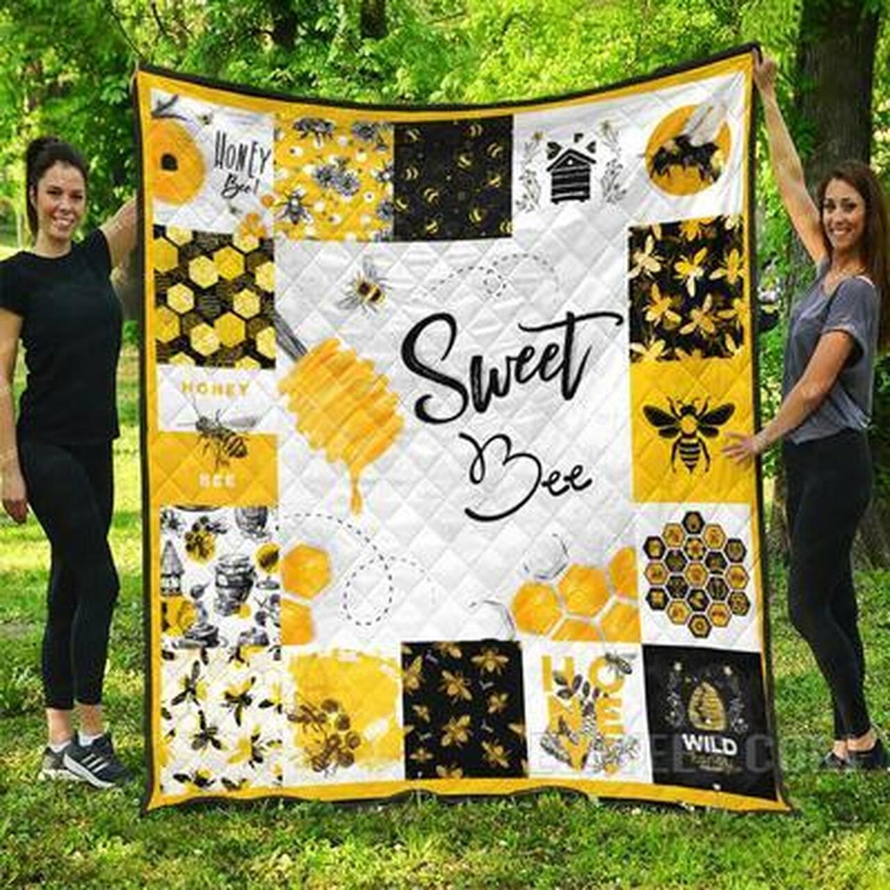 Personalized Sweet Bee Honey Quilt Bed Set Blanket - Great for Bedroom Decoration and Family Gifts