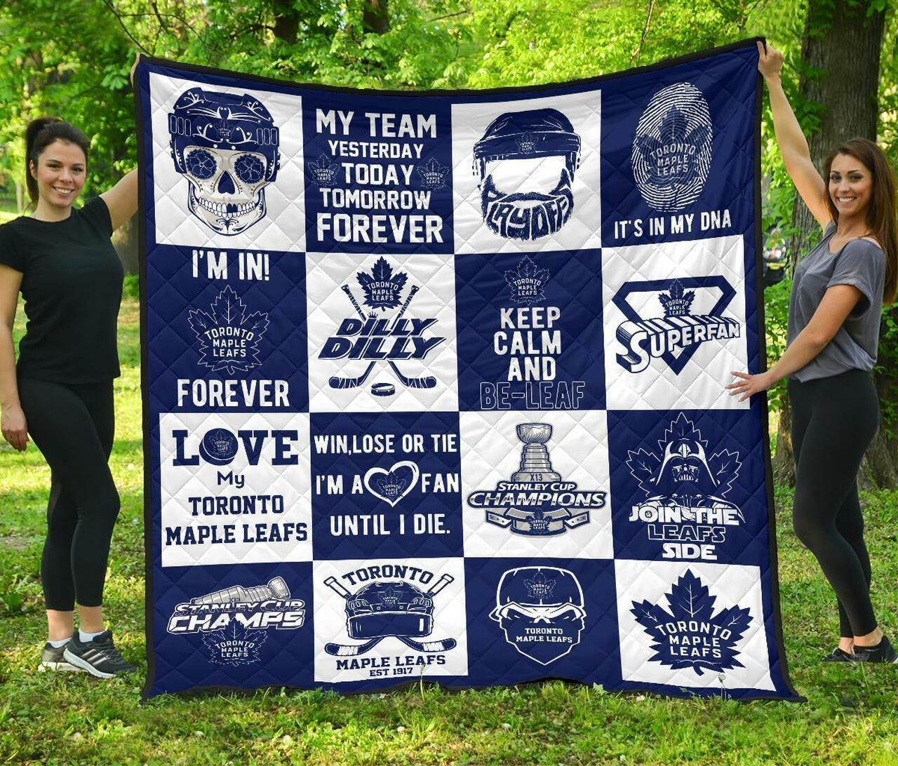 Personalized Toronto Maple Leafs Fan Gift Idea Quilt Bedding Set Bedroom Decor and Gifts for Family