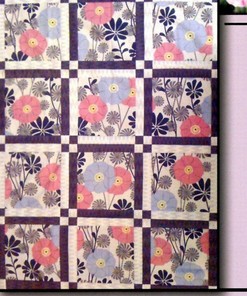 Personalized Villa Rosa Quilt Bedding Set - Perfect for Bedroom Decor and Family Gifts