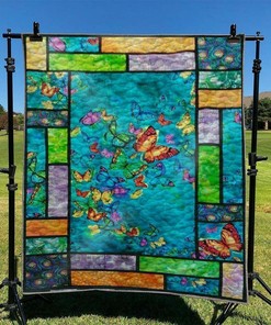 Personalized Vintage Butterfly Quilt Bedding Set, Great for Bedroom Decoration and Family Gifts