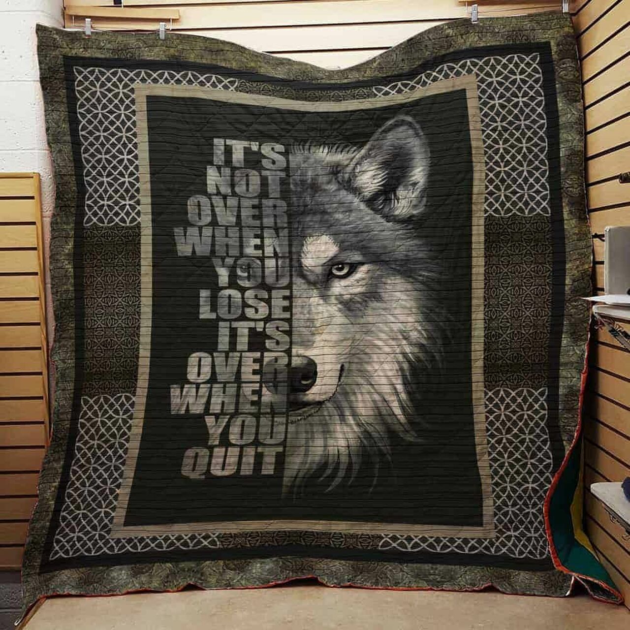 Personalized Wolf Quilt Blanket Bedding Set - Suitable for Home Decoration and Picnic