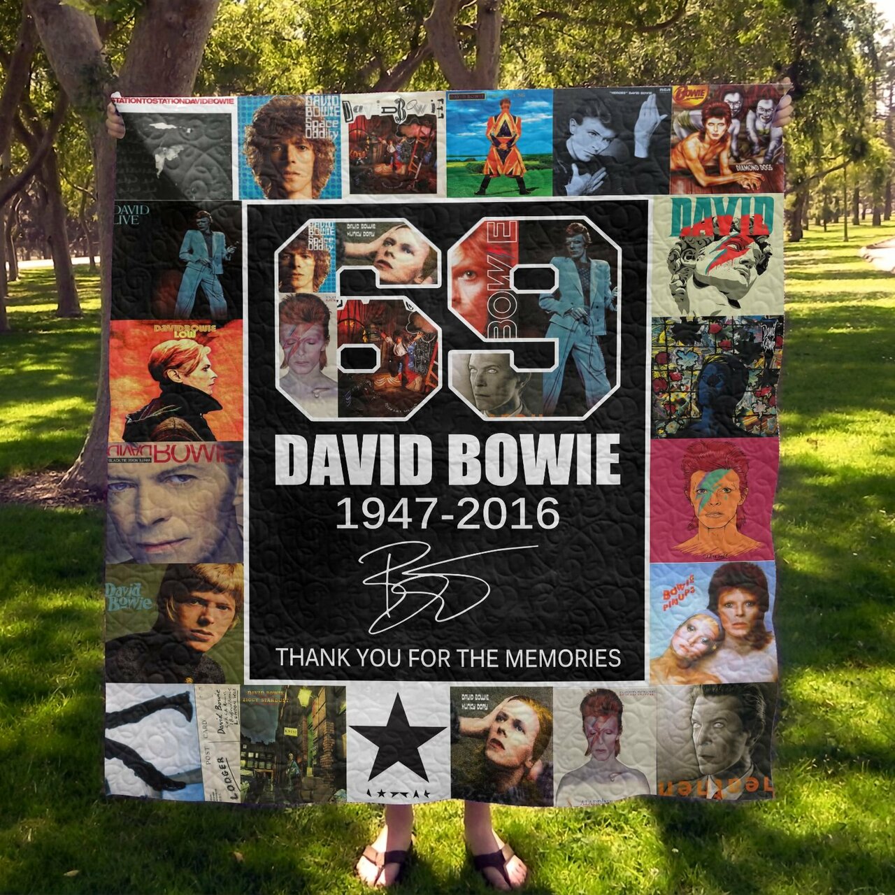 Quilt Bedding Set with David Bowie Theme, Perfect for Bedroom Decor and Family Gifts