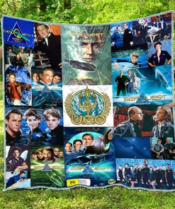 Seaquest Dsv Quilt Bedding Set - Ideal for Sci-Fi Fans and Family Gifts
