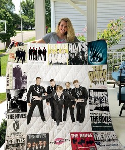 The Hives Personalized Quilt Bedding Set - Gifts for Family and Bedroom Decor