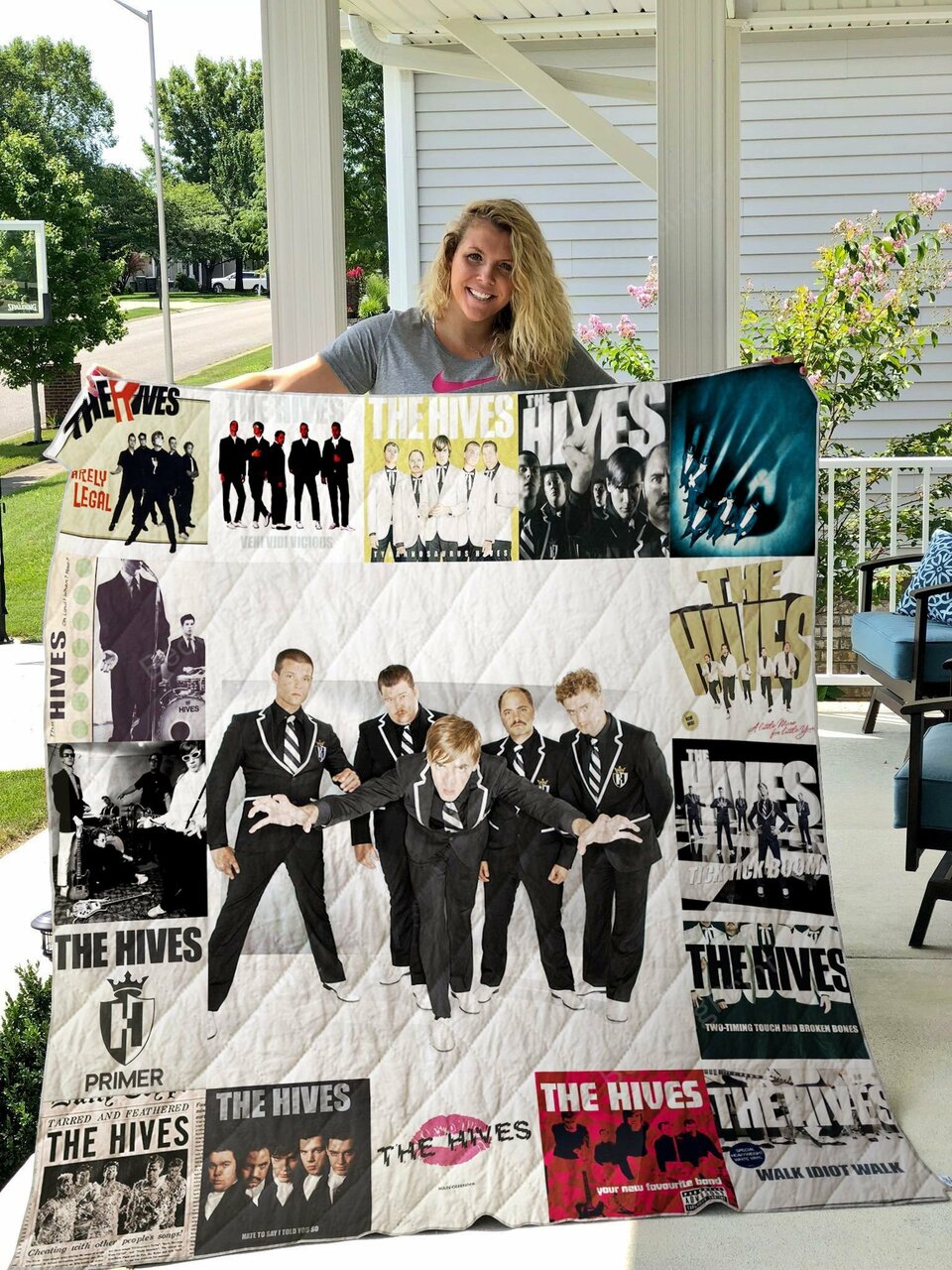 The Hives Personalized Quilt Bedding Set - Gifts for Family and Bedroom Decor