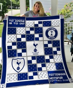 Tottenham Hotspur Personalized Quilt Bedding Set, Great for Bedroom Decoration
