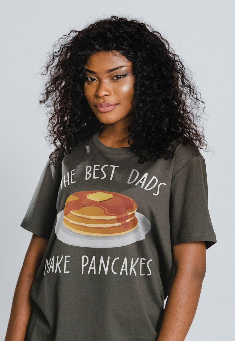 Best Dads Make Pancakes Hoodie, Father's Day Breakfast Sweatshirt, Brunch Tank Top - Image 4