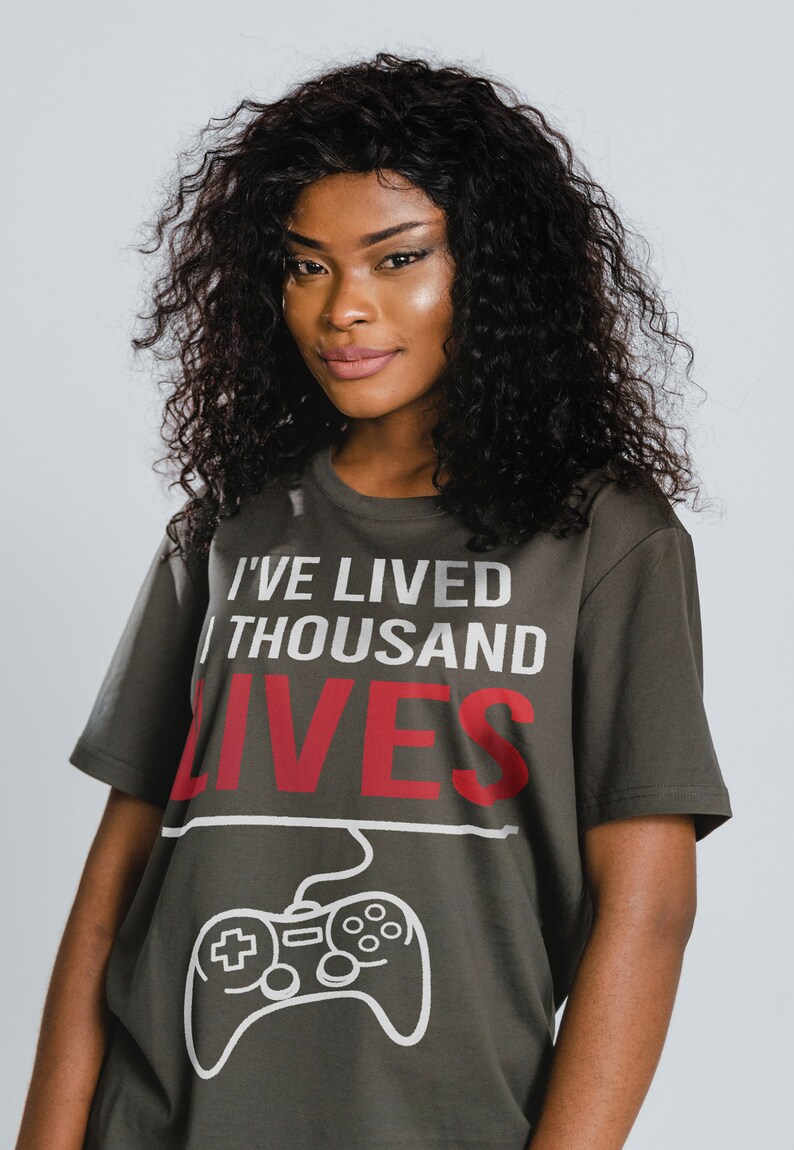 Game Gift & Gaming Shirt, Thousand Lives Unisex Tee for Fans